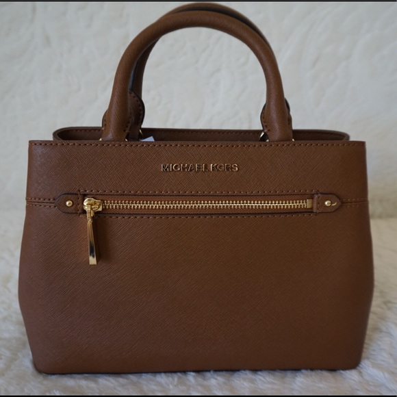 ⭐️MICHAEL KORS HAILEE LUGGAGE SATCHEL⭐️ - Picture 3 of 8